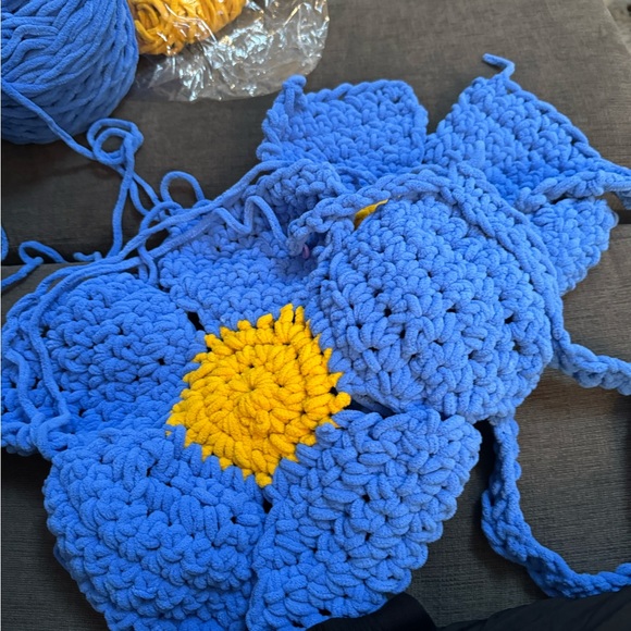 Floral Crochet tote Bag - Picture 5 of 5